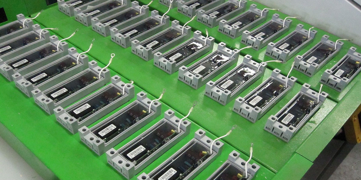 7 — Герметизация-блоков-питания